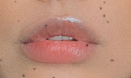 Lip Lustre Lip Gloss- Classy Girl