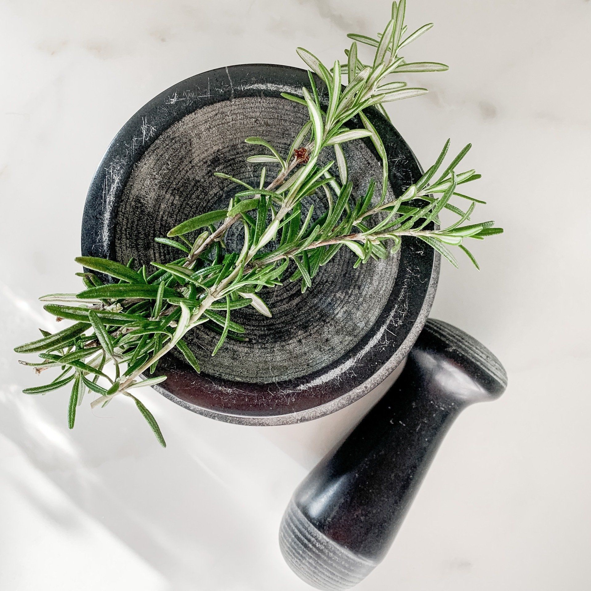 Rozemarijn, een vergeten aromatische plant
