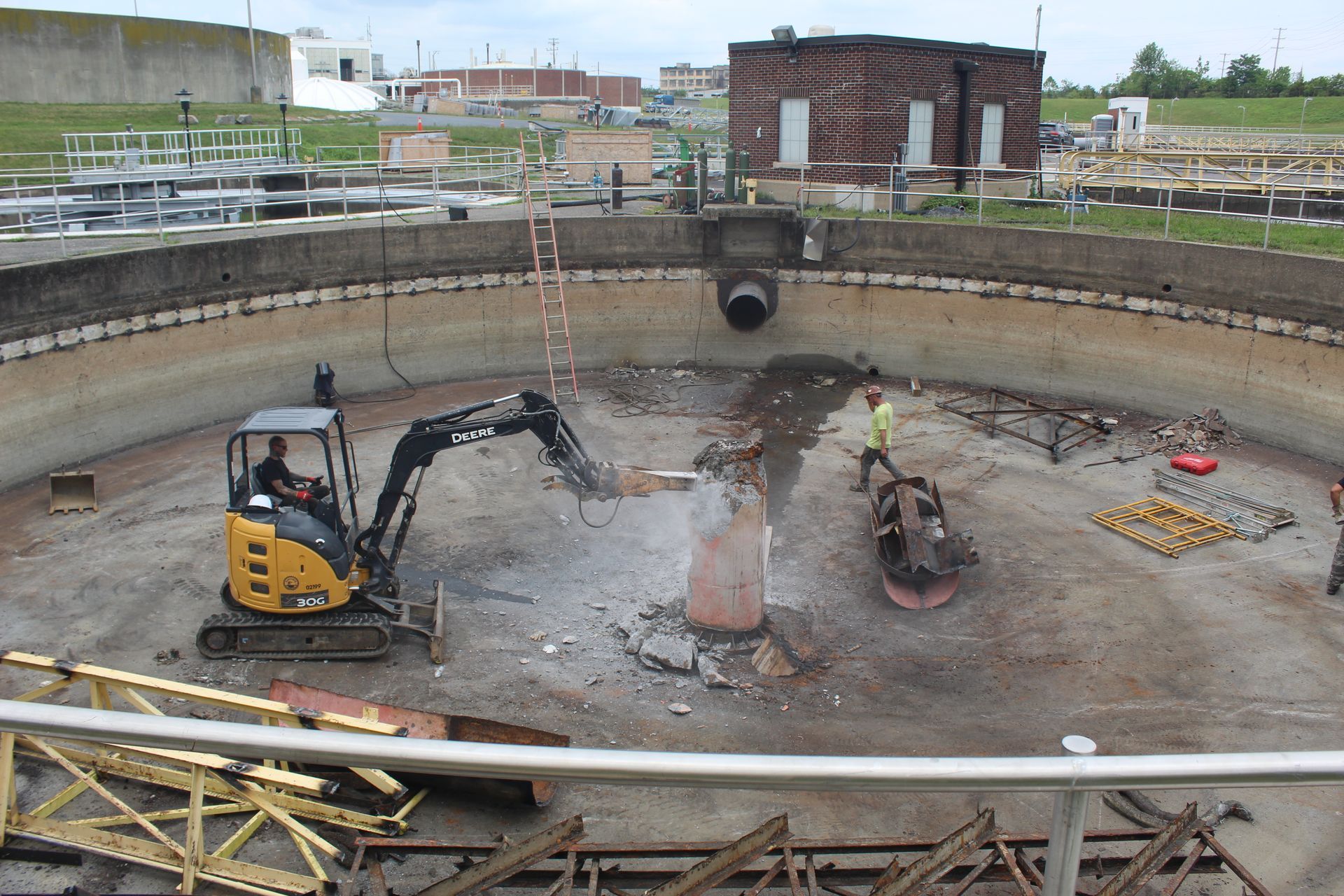 The center column of concrete is coming down!
