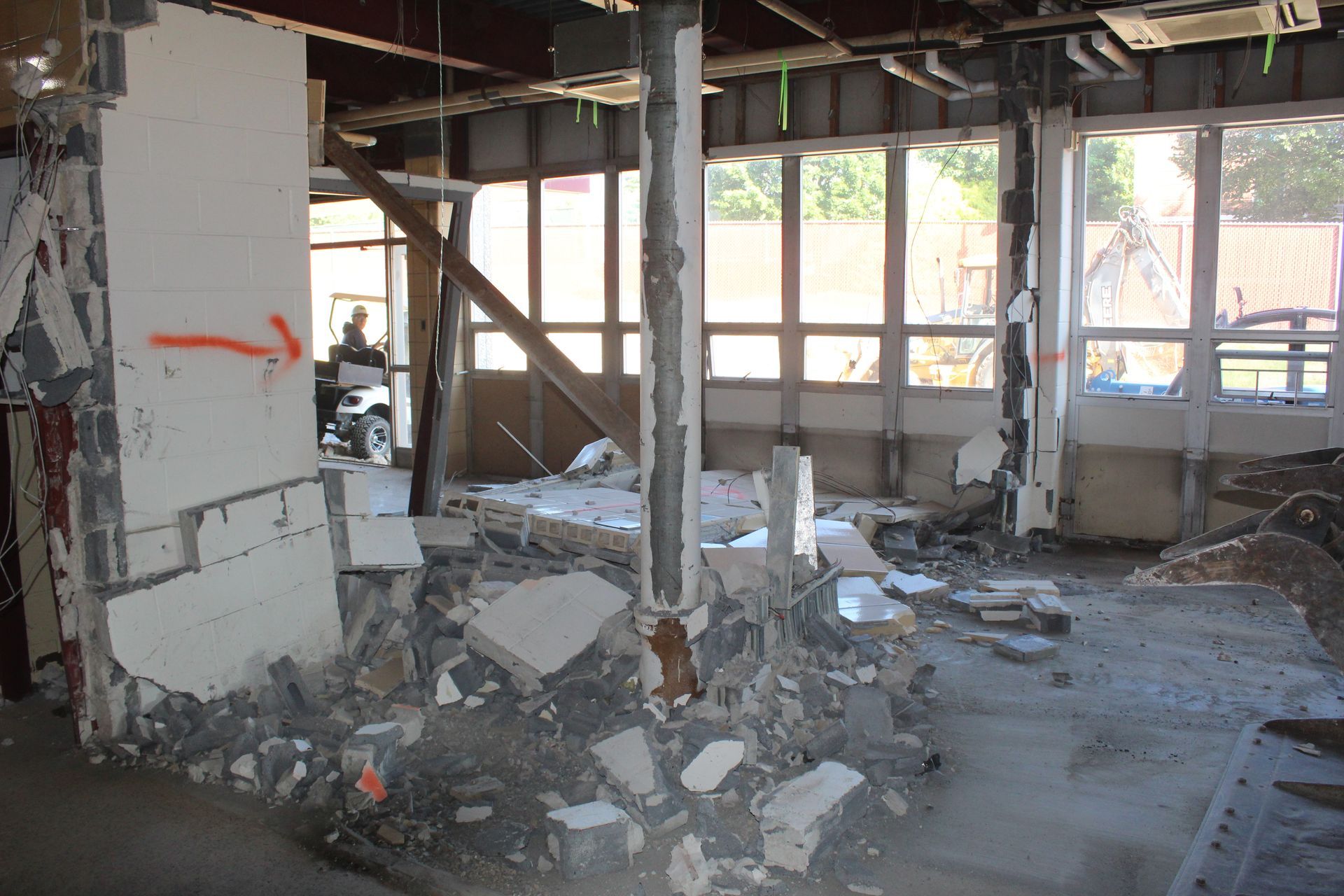 Empire Services removes offices surrounding the core of a building at a local university.