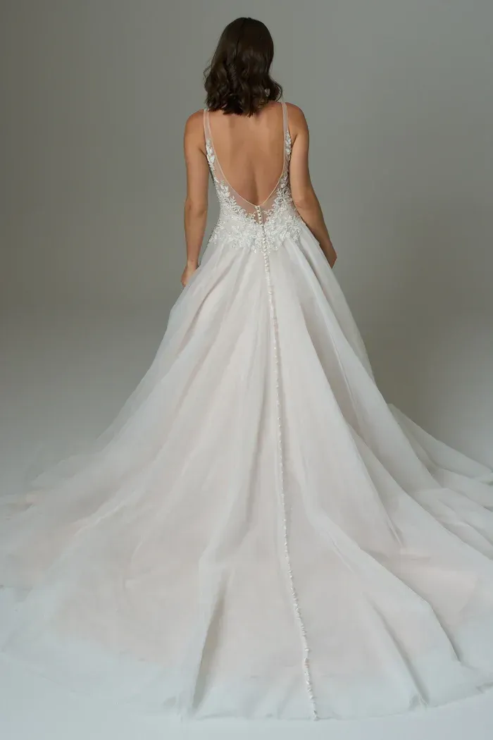 Kenneth Winston 1997 wedding dress in Ivory Sale 