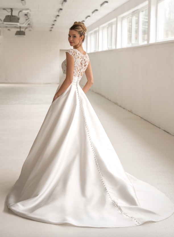 Diane Legrand NovaBella Wedding dress 30936 Sale Ivory 