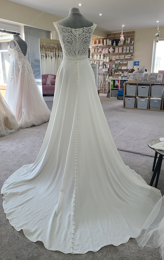 Private Label A-line wedding dress  Ivory Beadded top pockets Buttercup 