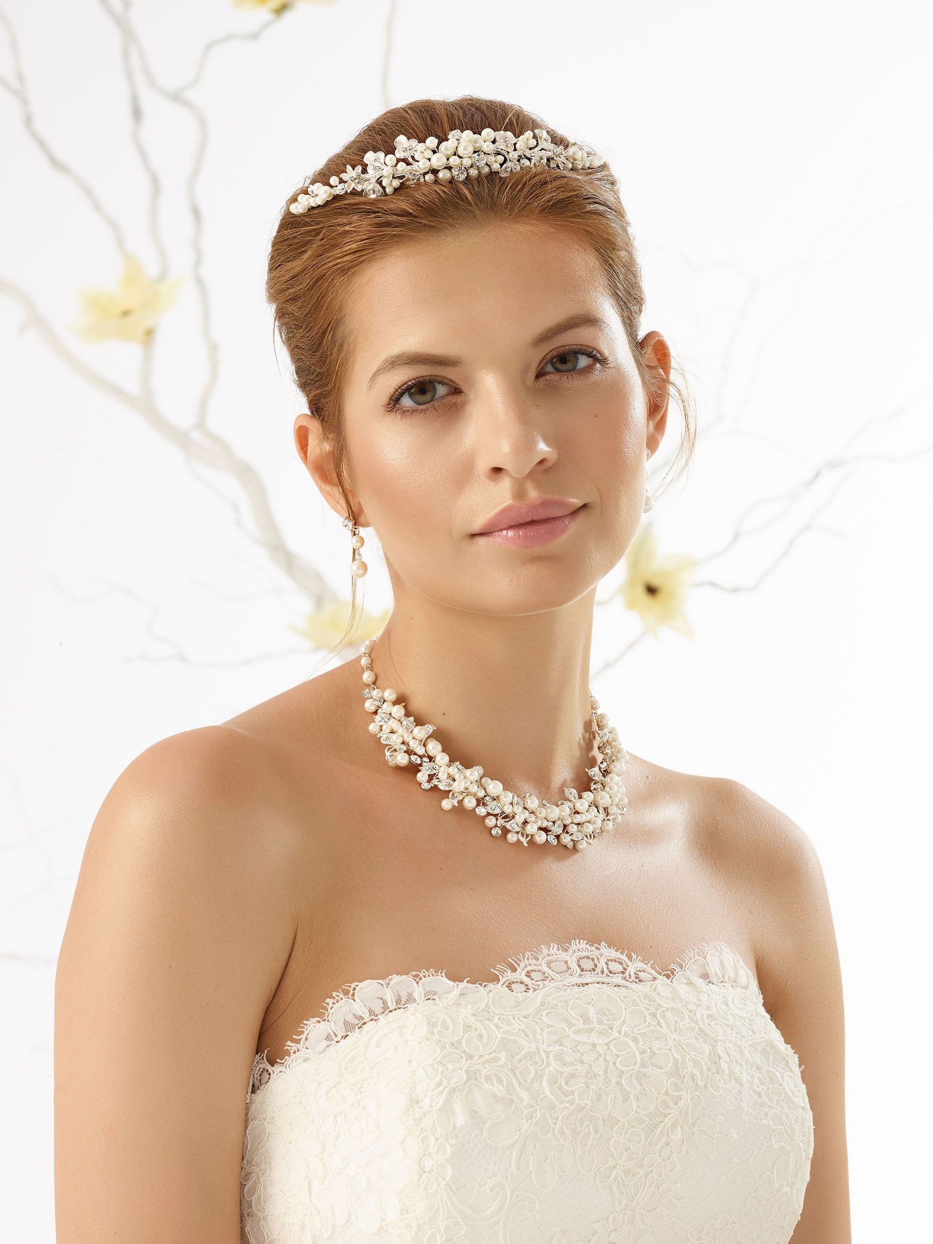 Bianco Evento Tiara D42
