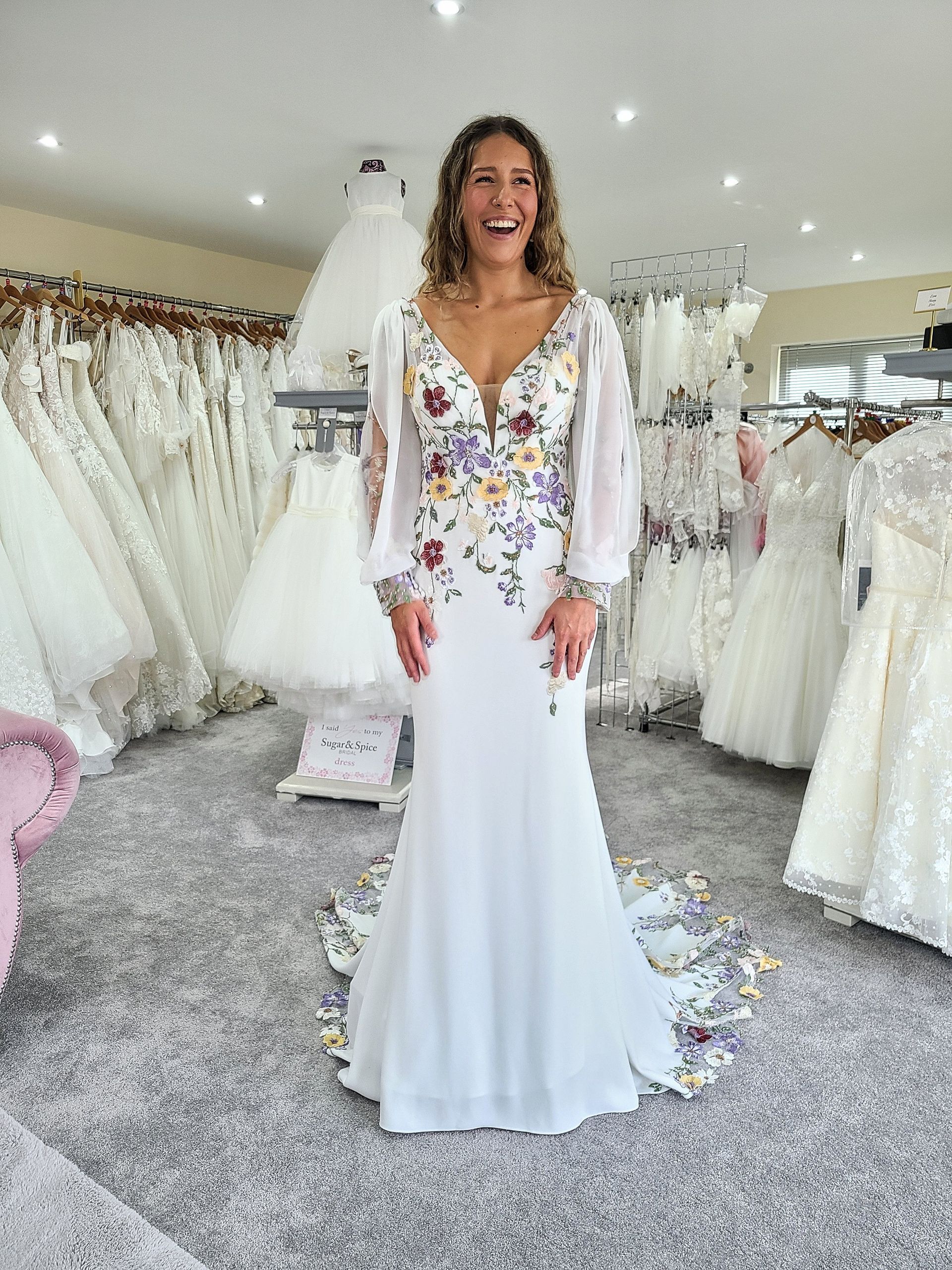 Floral and Ivory wedding dress chiffon sale Private Label 