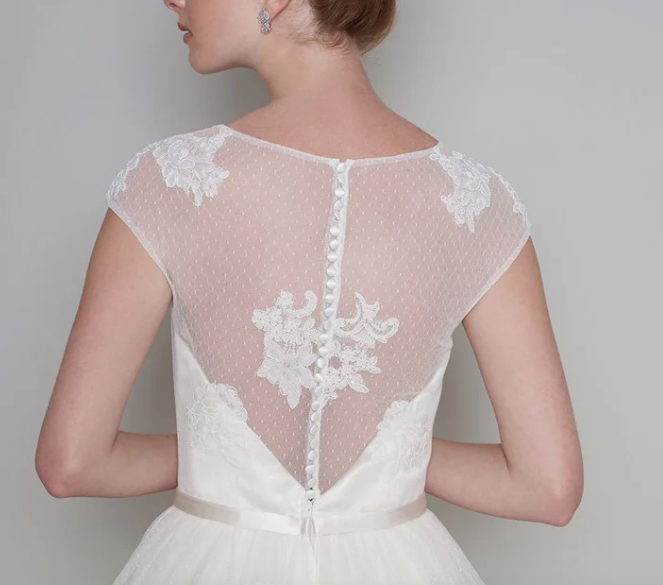 LouLou Lola wedding dress Tea-Length Ivory Sale 14 