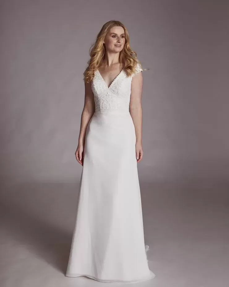Tiffanys timeless wedding dress TM3206 Ivory sale