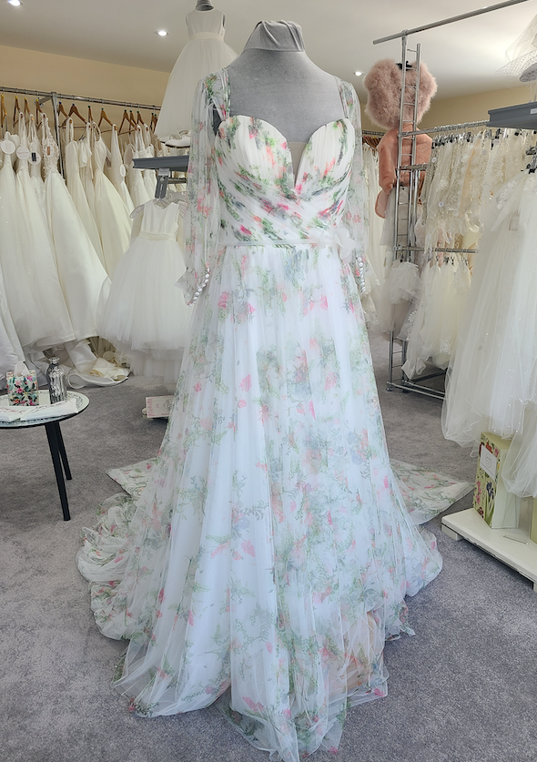 Private Label Floral wedding dress Size 16 Sale 