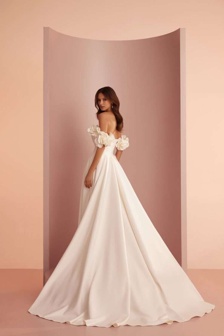 Wedding Dress L402