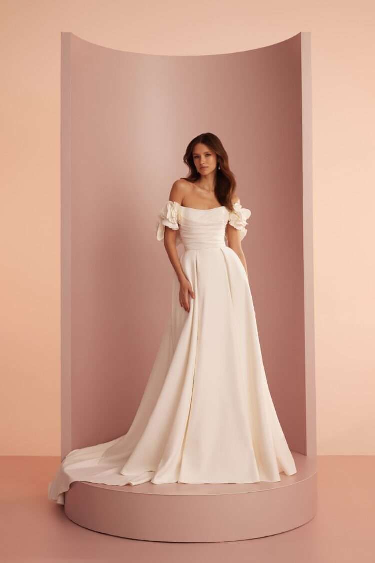 Wedding Dress L402