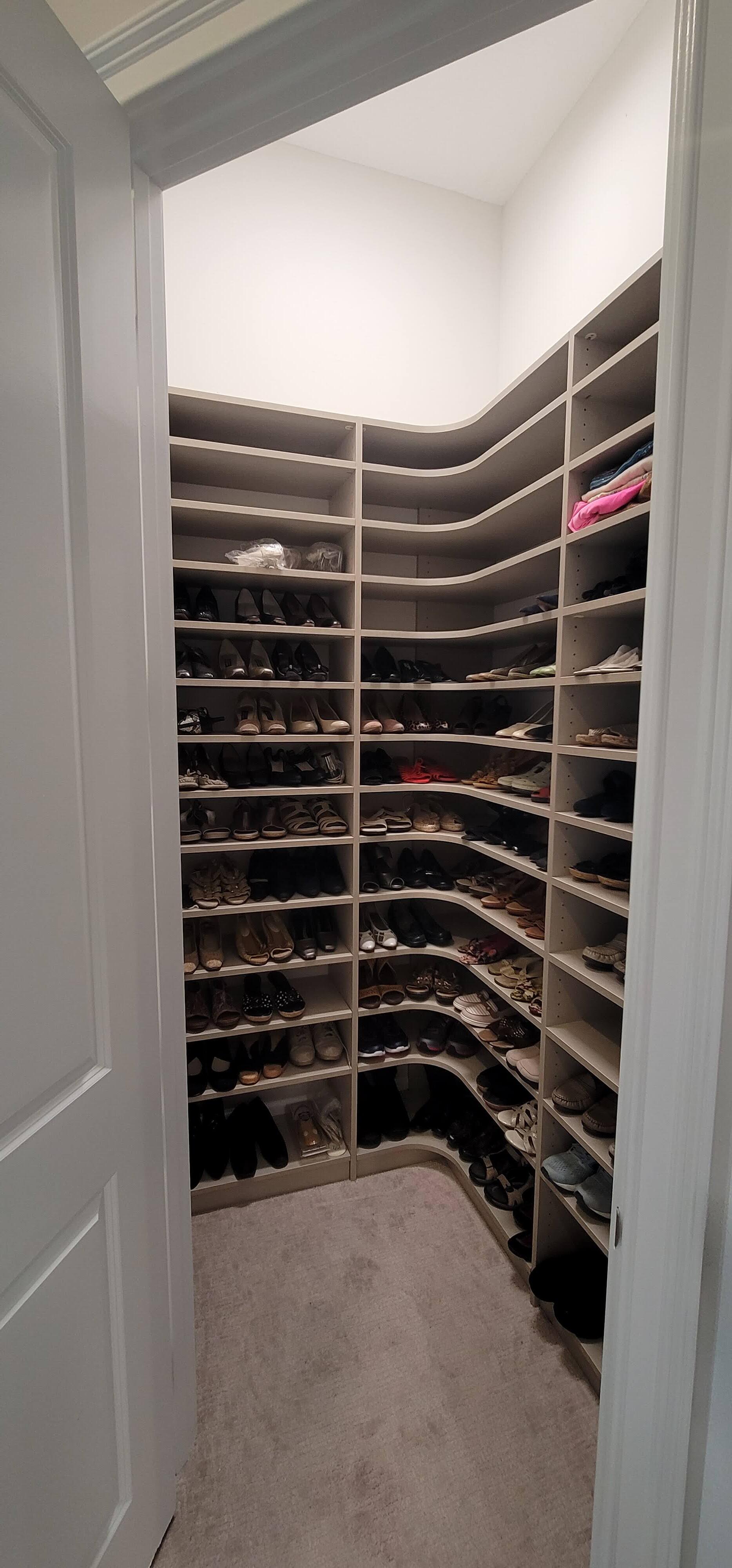 Beyond Closets Delray Beach, FL Closets