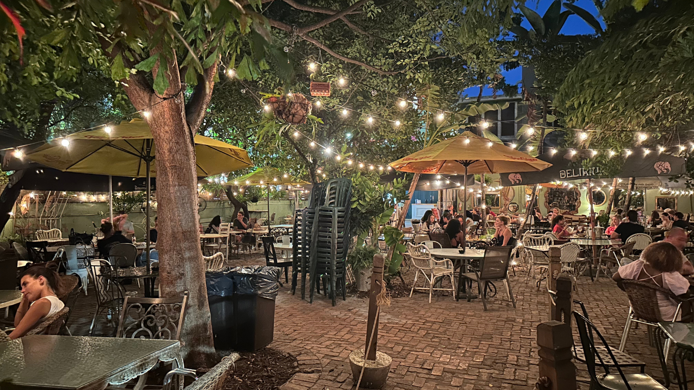 Live jazz and wine at Lagniappe Miami
