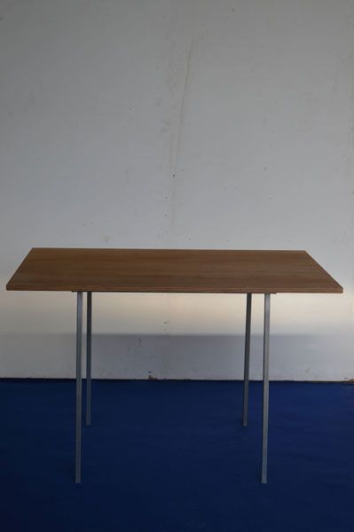 Tavolo in legno