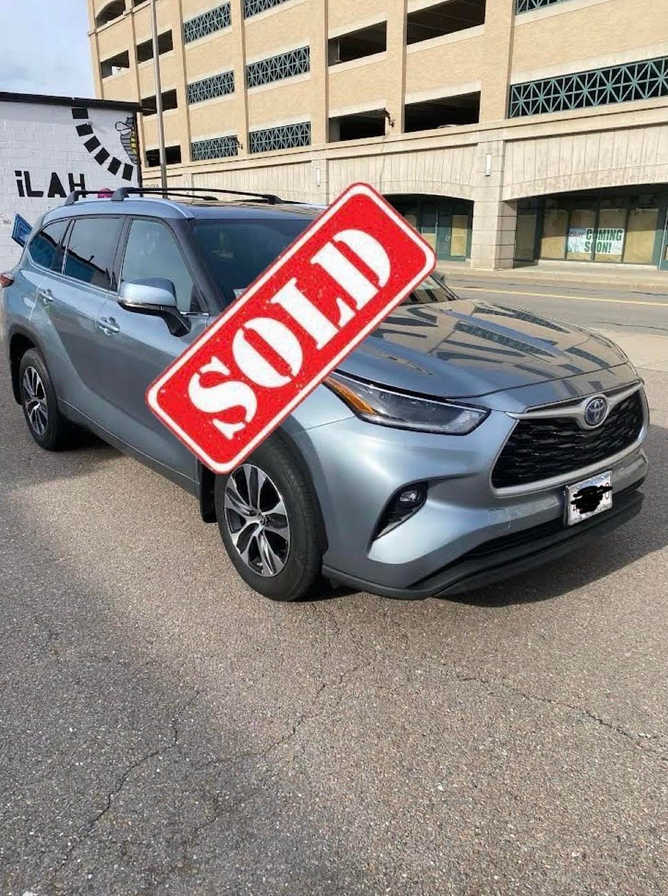 SOLD Toyota Highlander SUV at Lou’s Custom Exhaust Worcester MA