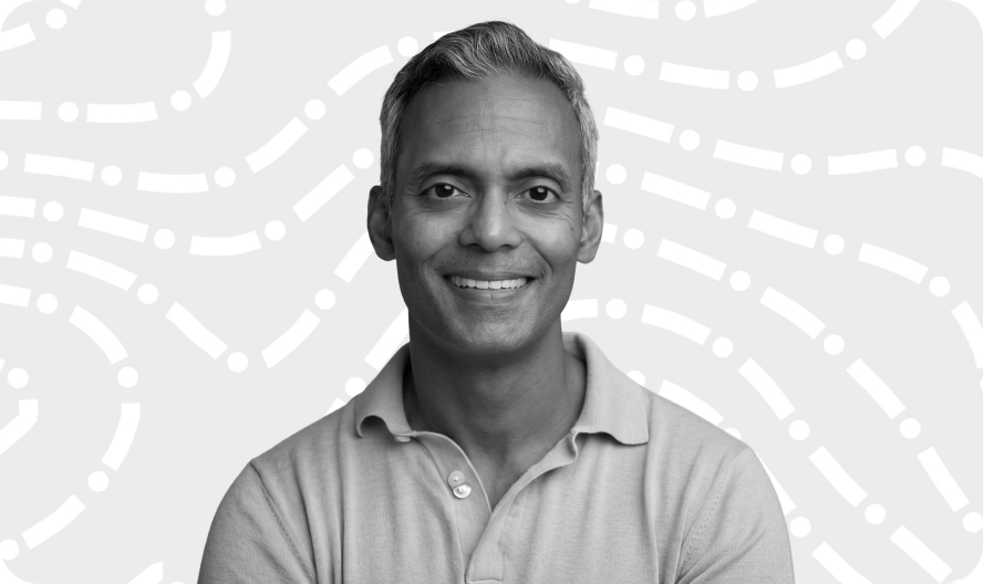 robin guzzo headshot