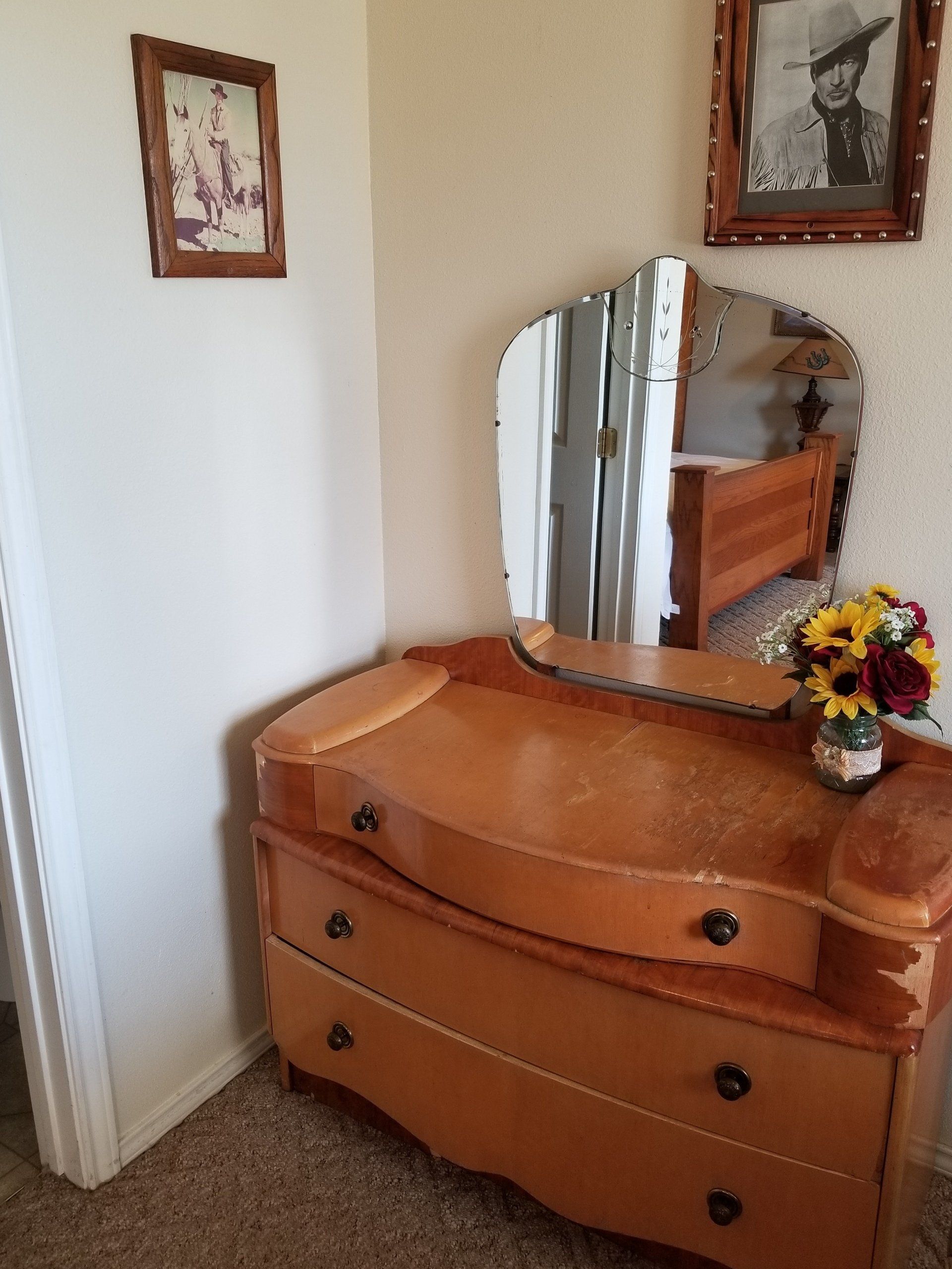 Dresser