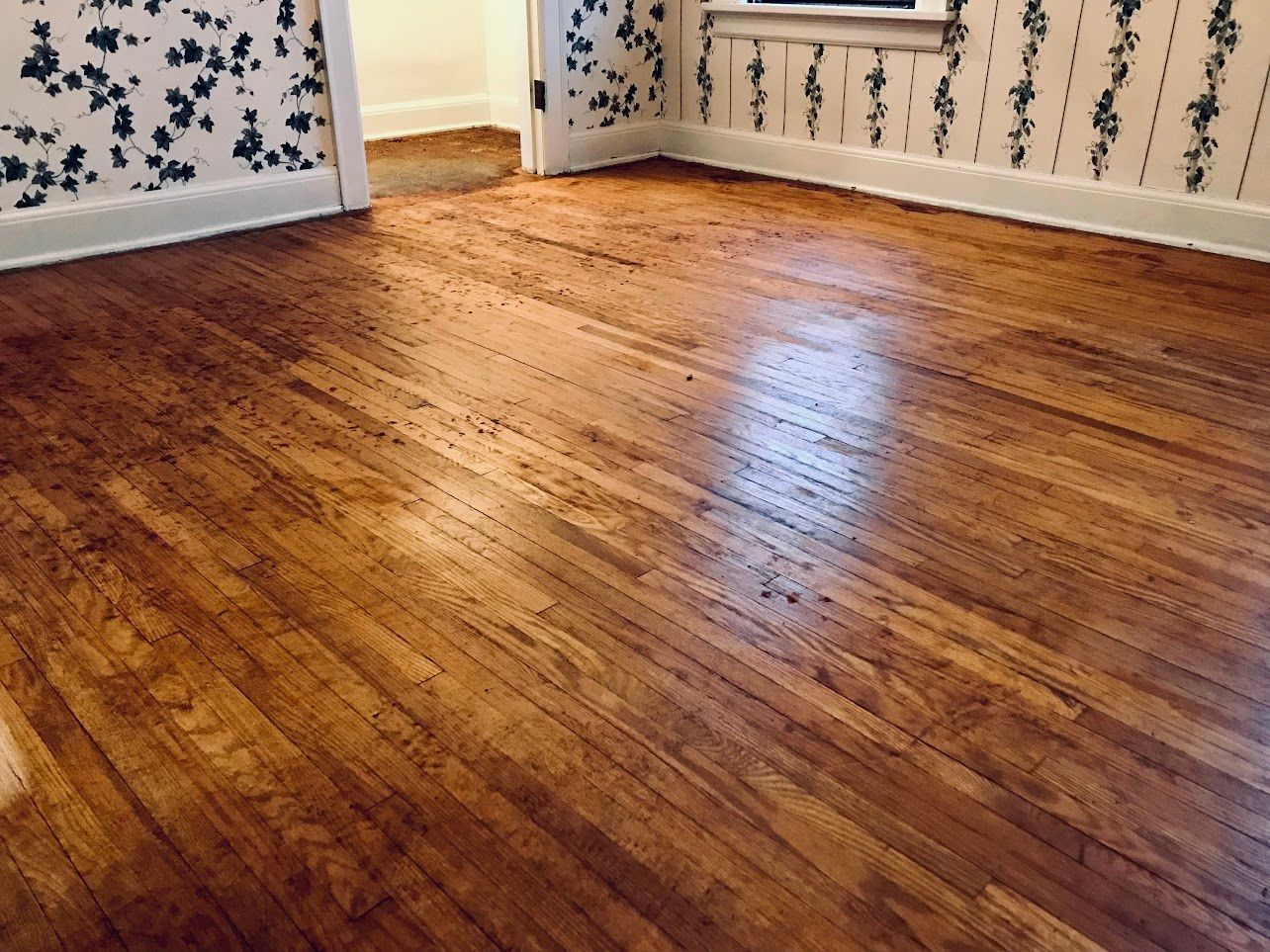 Shiny Wood Flooring - Three Rivers, MI - Greg Nichols Wood Flooring Inc