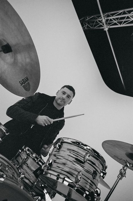 Online Session Drummer Max Saidi.