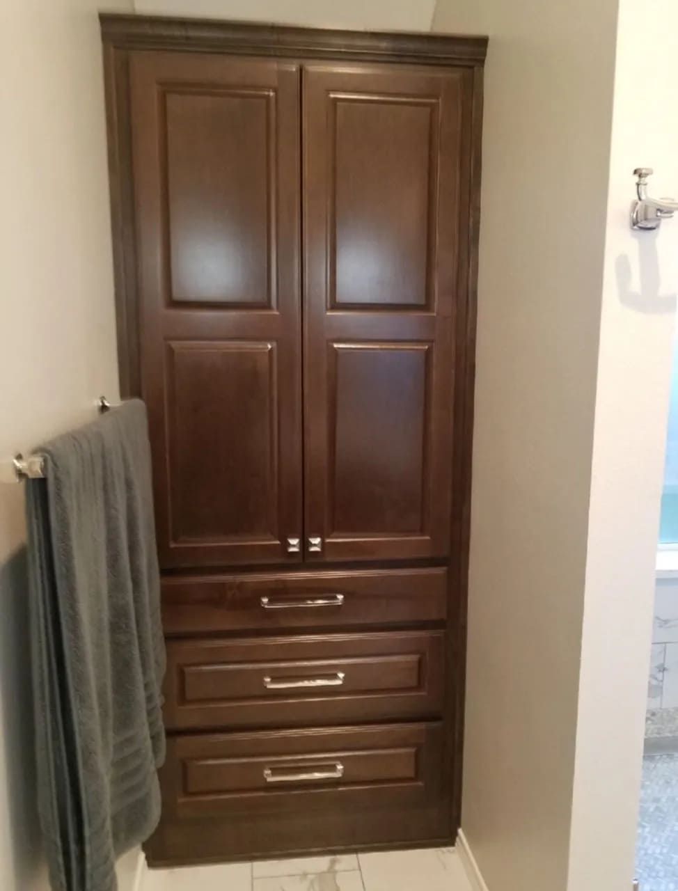 Bathrooms 2