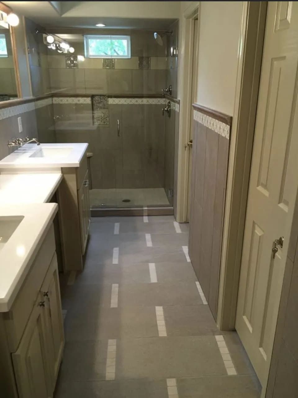 Bathrooms 46