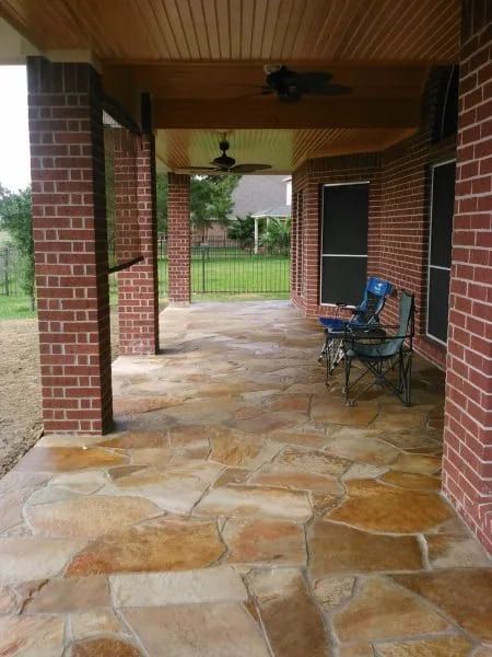 Porches 23