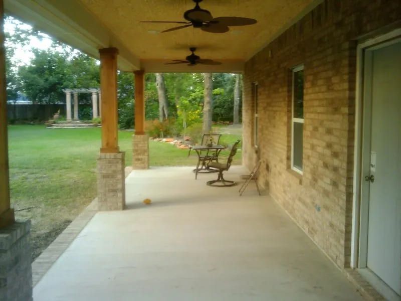 Porches 32