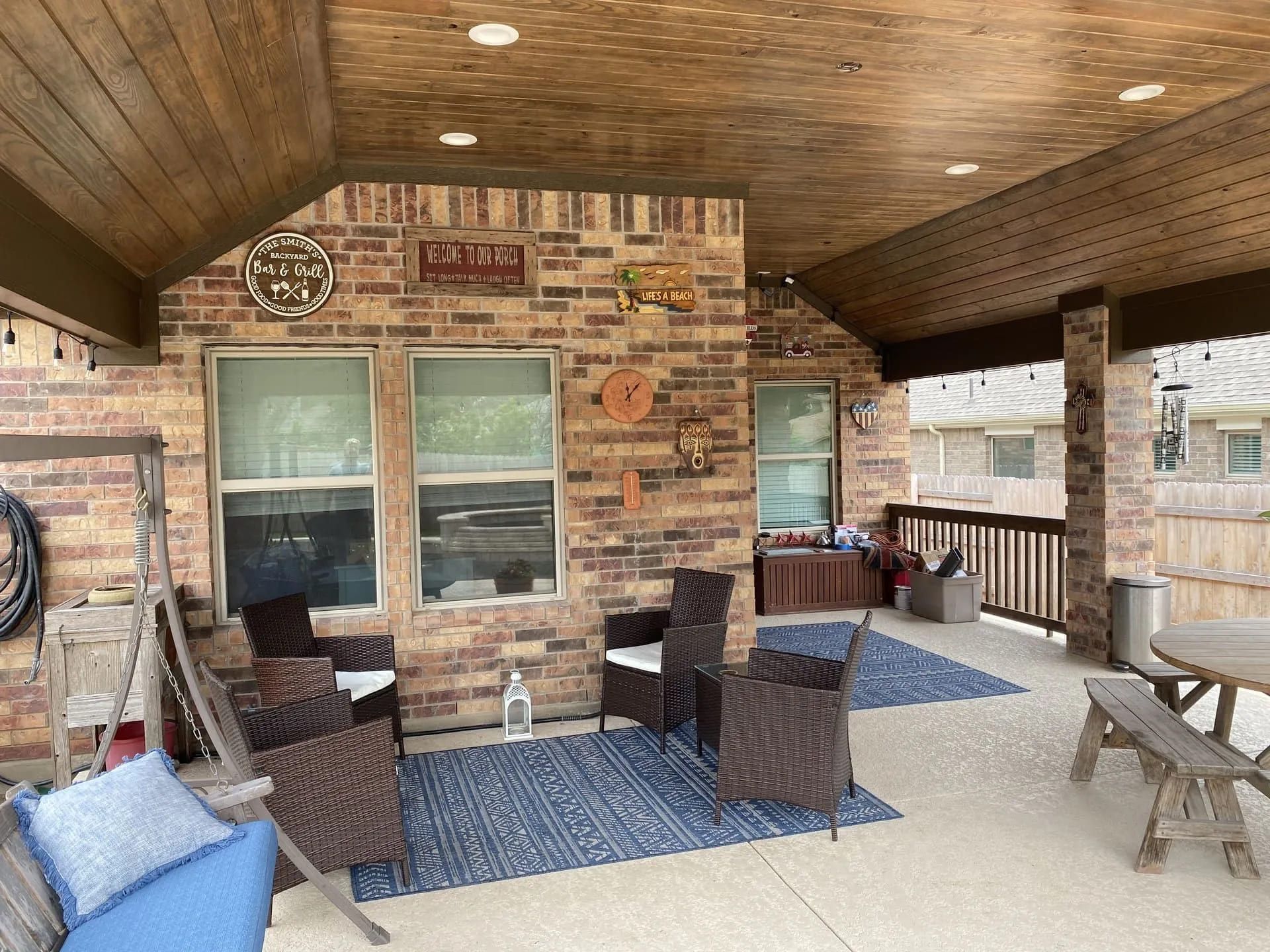 Porches 41