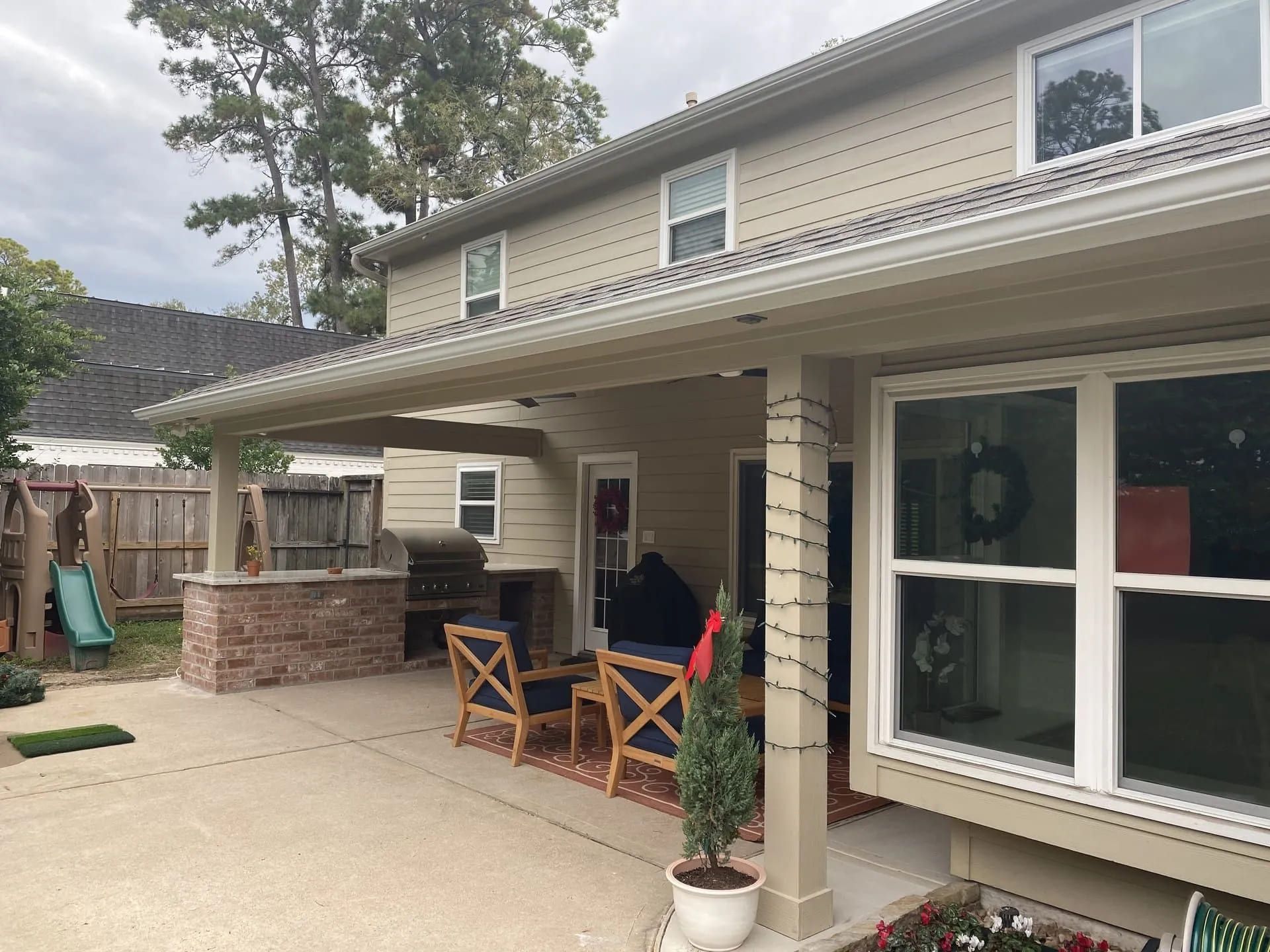 Porches 48