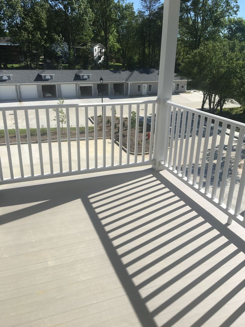 Mallard S Landing porch