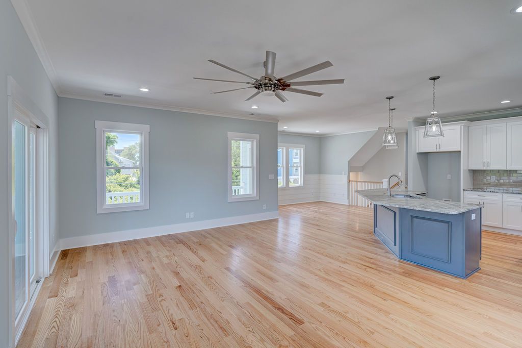 mb long construction, ground up construction, framing, siding, additions, Residential Contractor, Custom Home Builders, Residential Construction Contractors, Construction experts in Wilmington