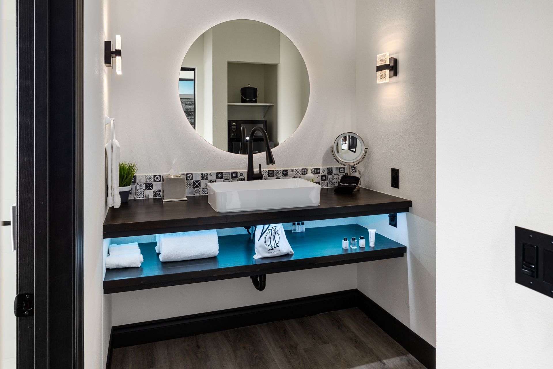 Hotel bathroom in Ellensburg wa