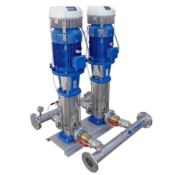 Two blue pumps are sitting next to each other on a white background