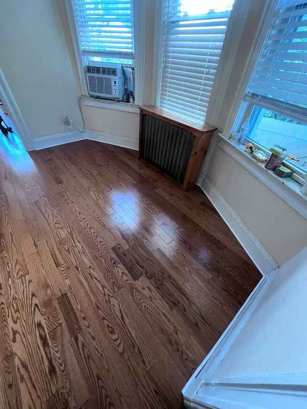 Prefinished Oak Flooring - Living Room - Hardwood Flooring Installation Company