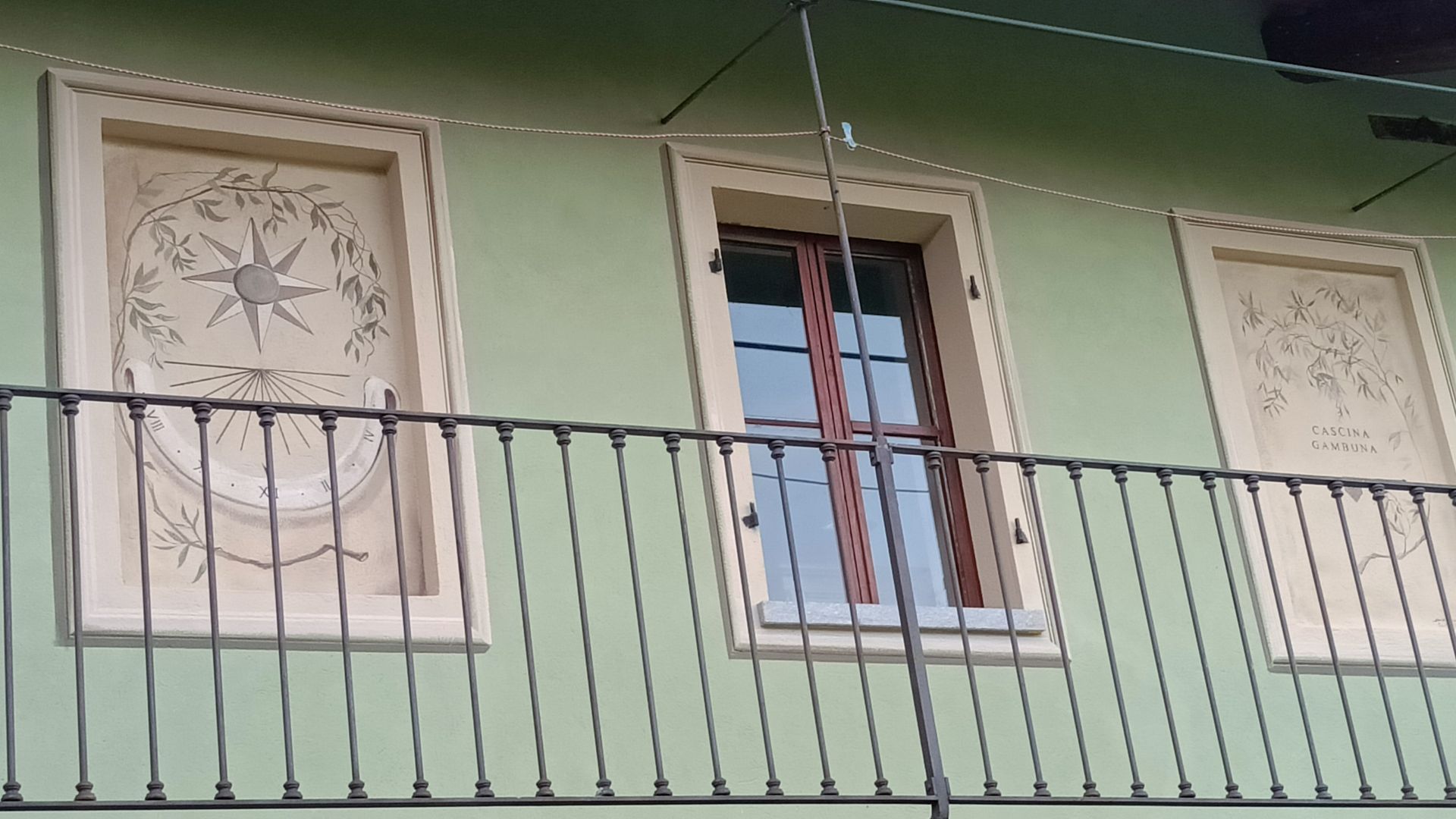 DECORAZIONE ARTISTICA ESTERNI FINTA FINESTRE