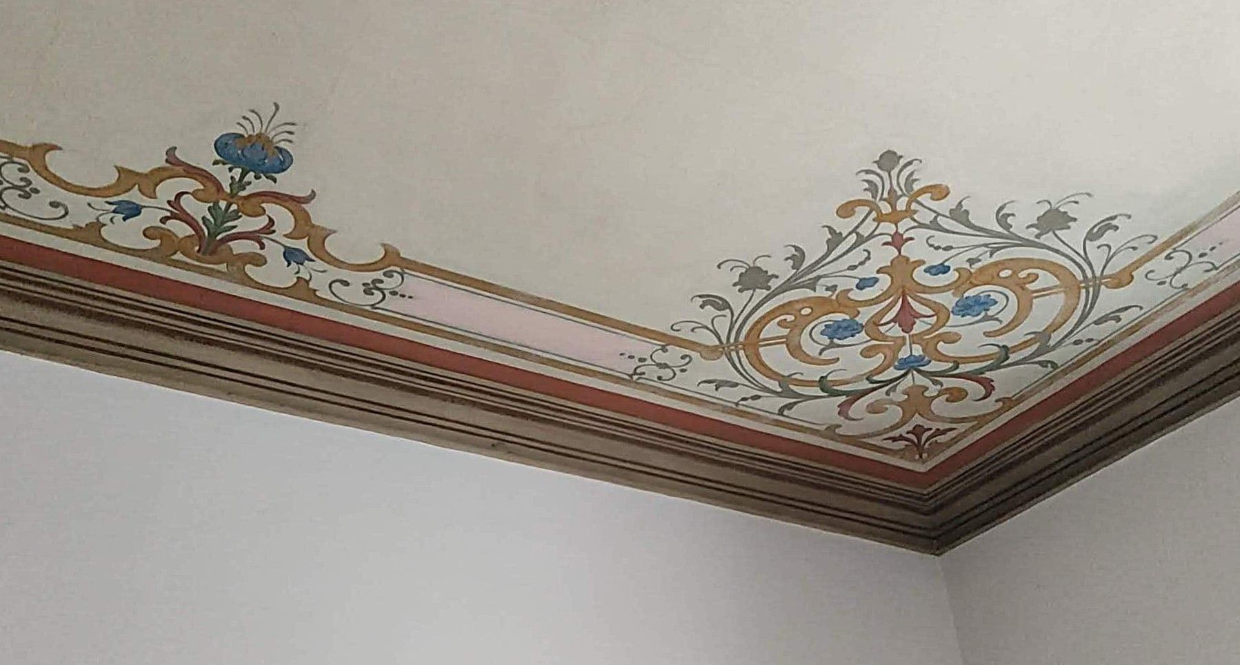RESTAURO