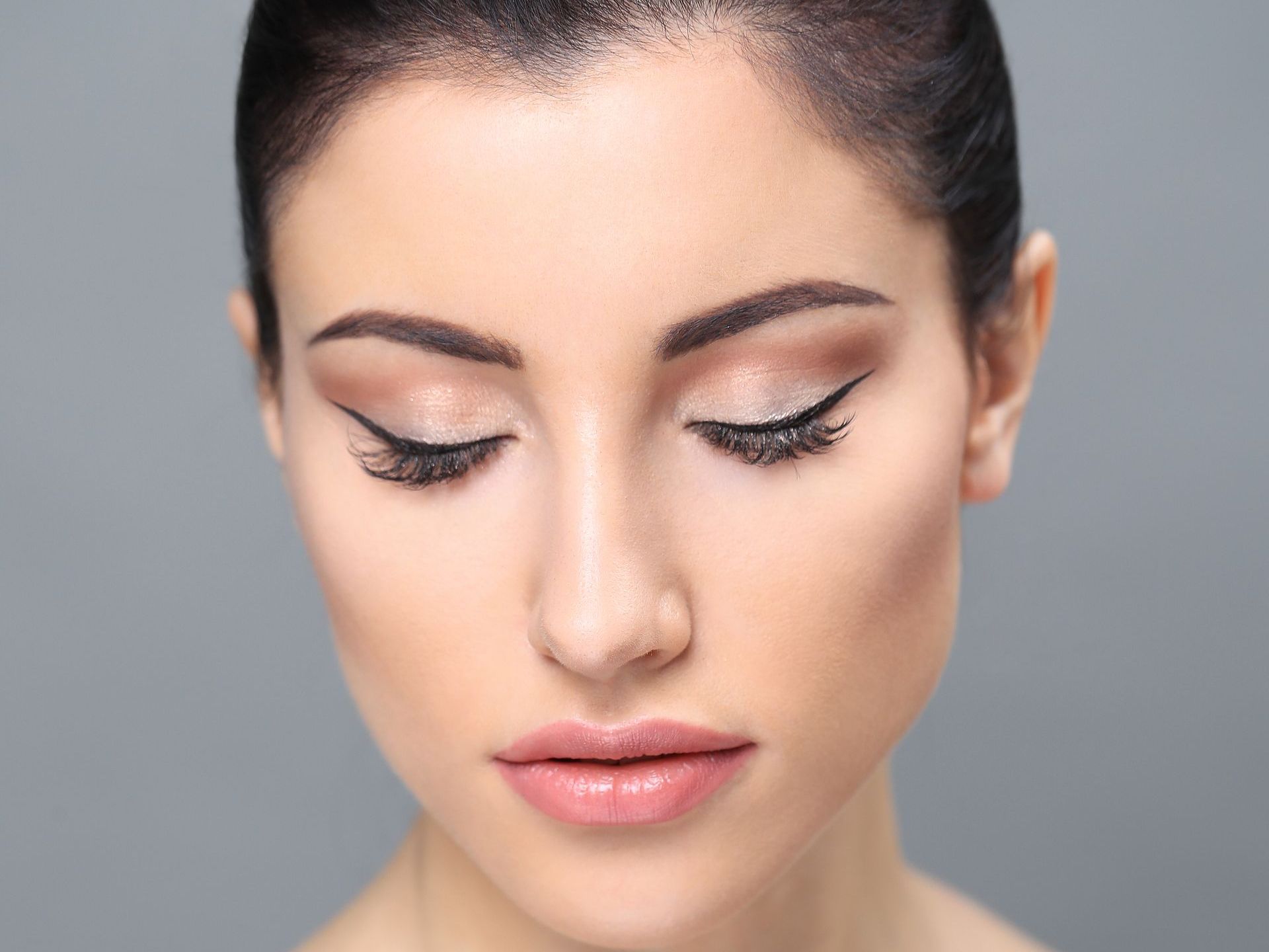 woman with eyeliner