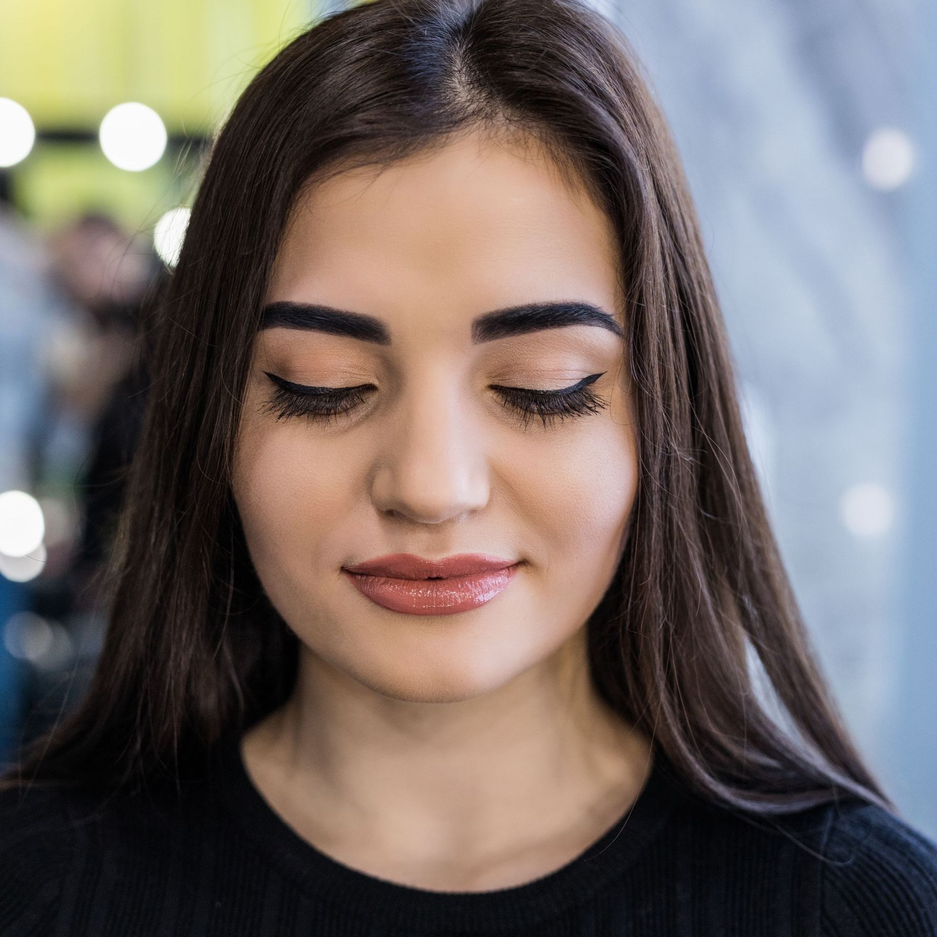 woman wearing eyeliner