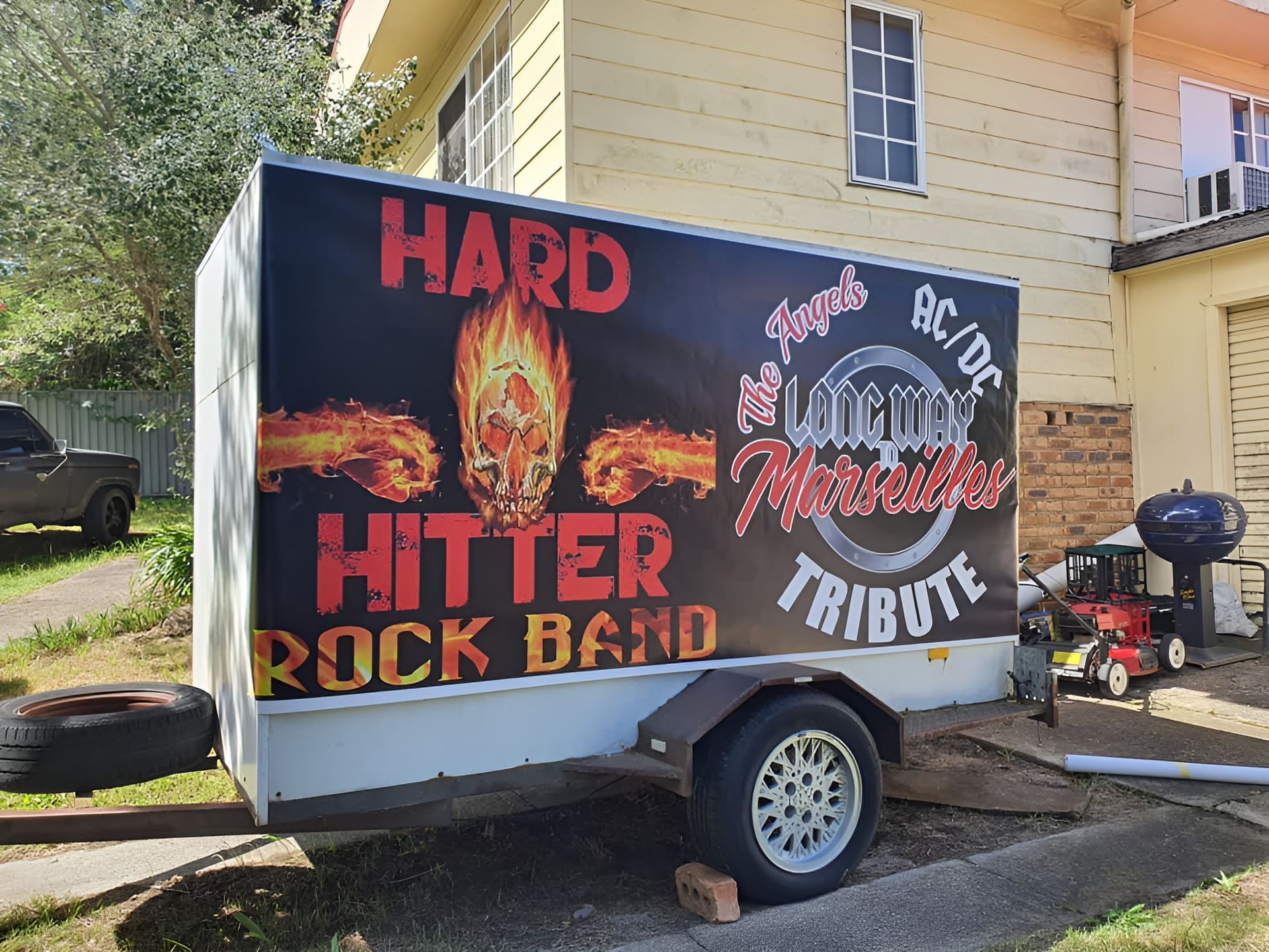 Purple PET Grooming Trailer — Al's Custom Prints in Wyong, NSW