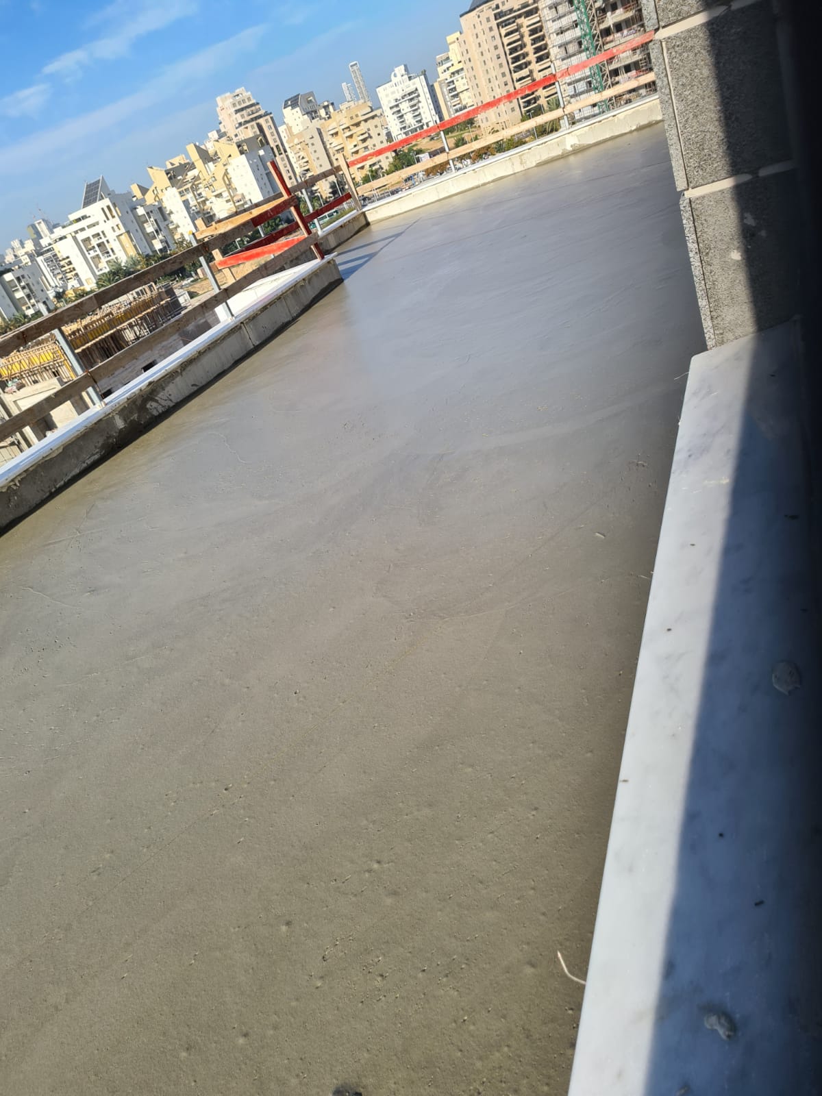 איטום גגות ביריעות ביטומניות