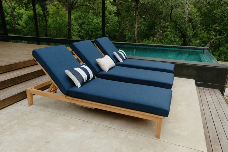 Outdoor Chairs