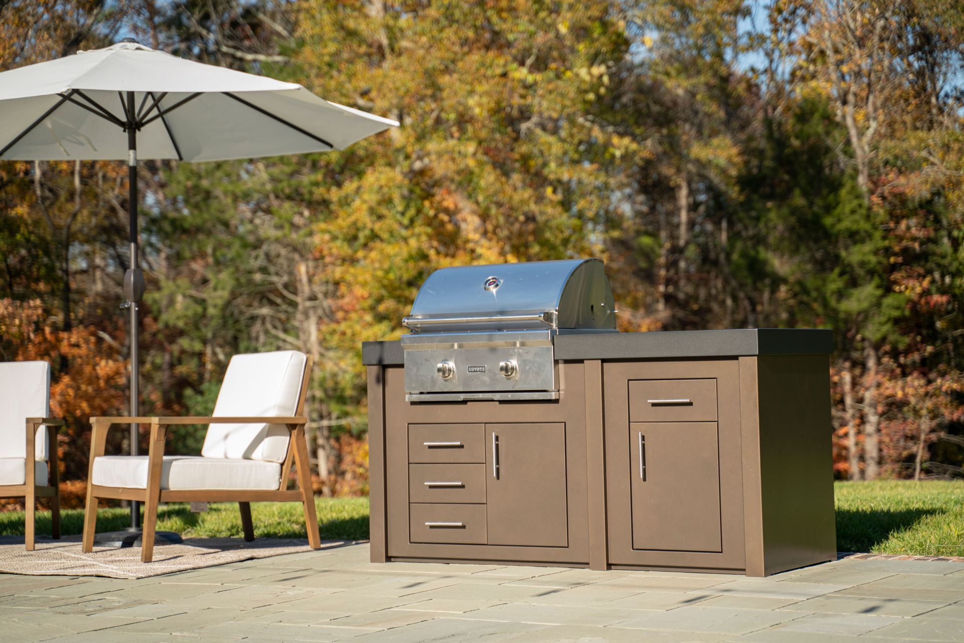 Danver Trex Veranda Outdoor Kitchen in Metallic Bronze Matte