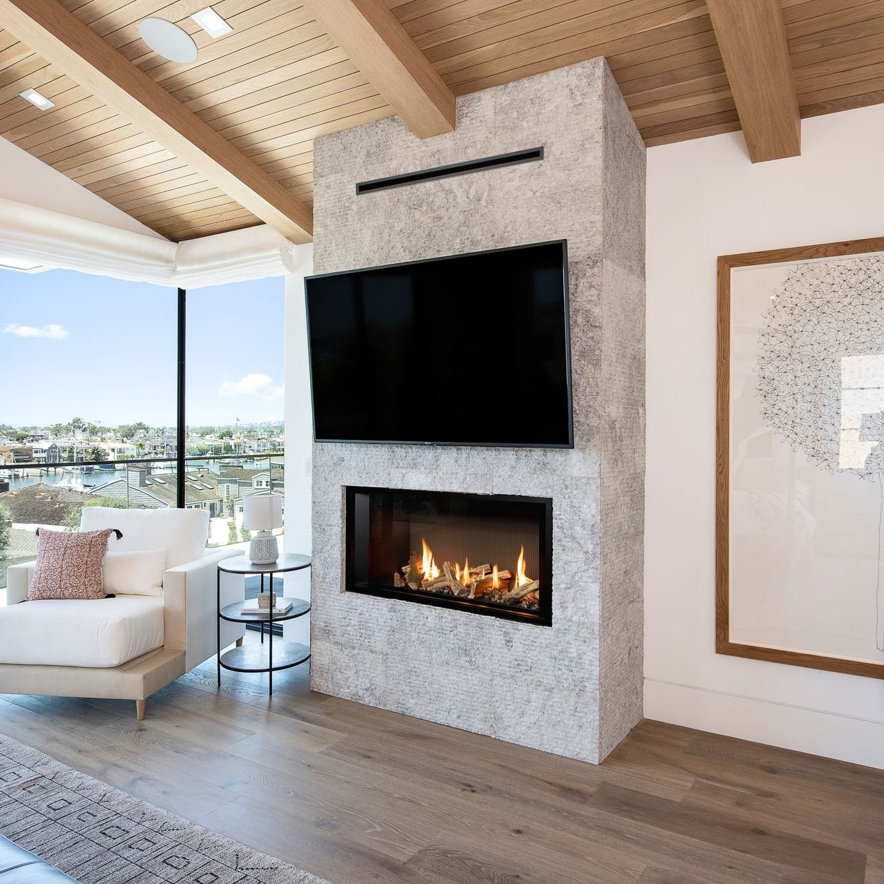 Valor Linear Tall Series Gas Fireplace