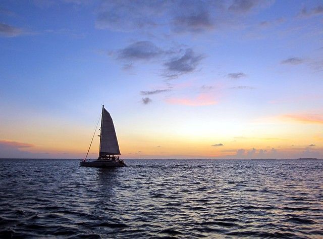 Private Catamaran Tour sailing along Guanacaste's Pacific coastline in Costa Rica with Tropic Transfers & Tours CR.