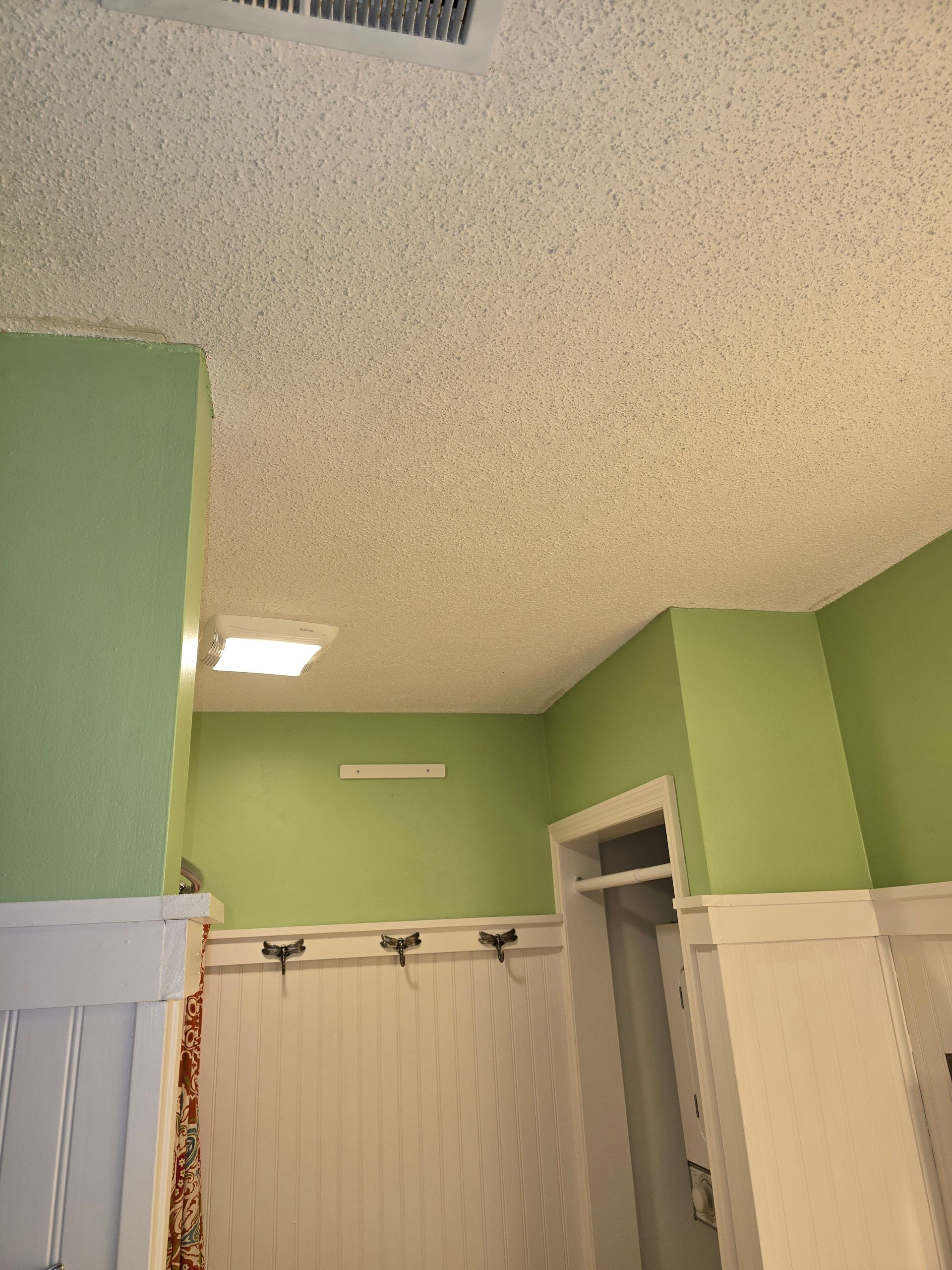 Drywall installation contractors near me, Professional residential drywall installation, Drywall repair services for cracks and holes, Water damaged drywall repair specialists, Residential framing contractors near me, Interior wall framing for home remodeling, Licensed drywall and framing contractors in Wilmington NC, Room addition contractors near me, Custom room additions for residential homes, Home addition construction in Oak Island NC, Seamless room addition construction and finishing, Kitchen remodeling contractors near me, Bathroom remodeling contractors near me, Full service kitchen and bath renovations, Licensed kitchen and bath contractors in coastal North Carolina