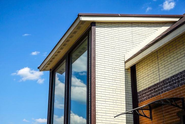 a home that got window tint installed in phoenix