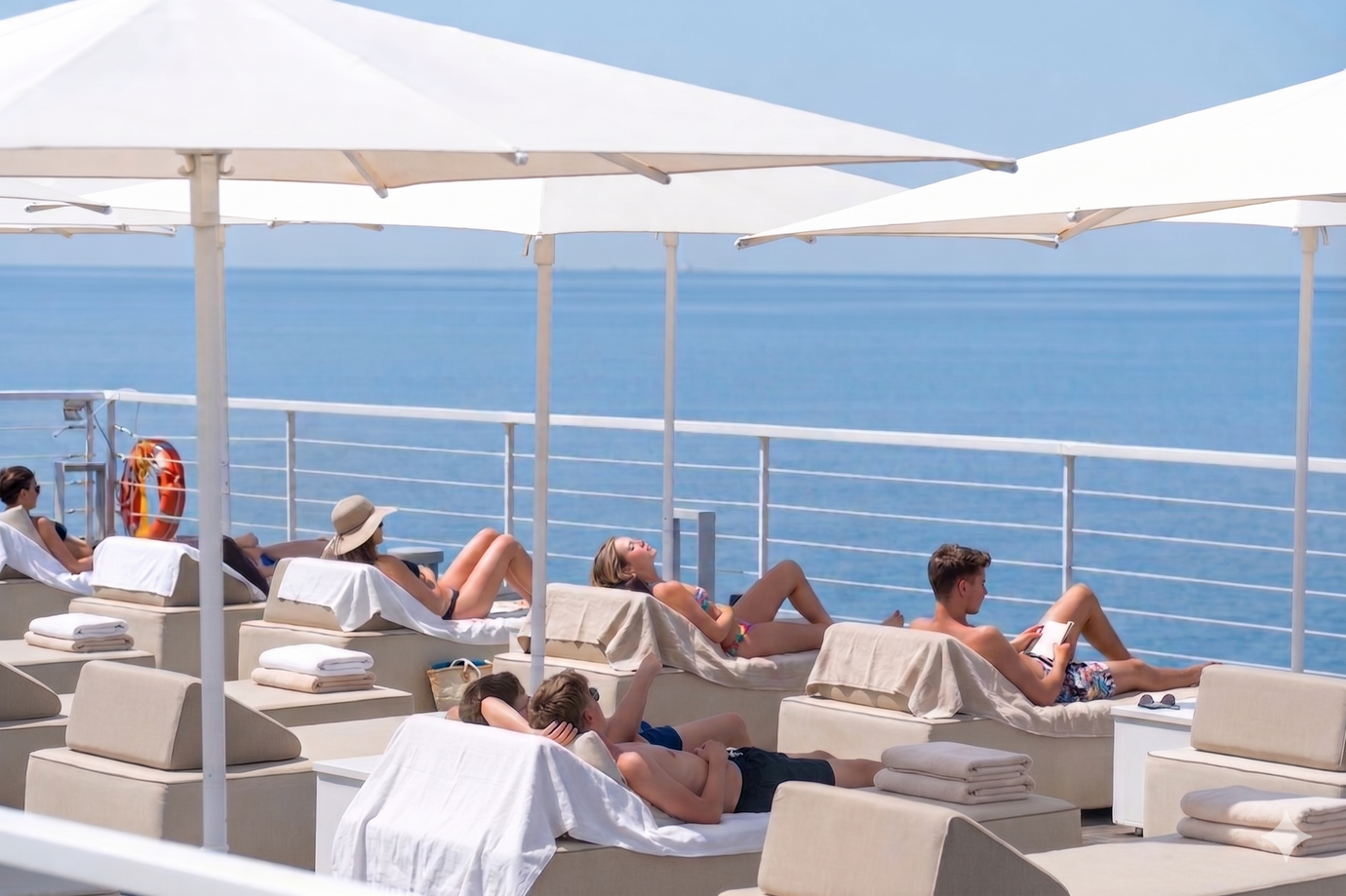 PAI Beach Club terrace and lounge area on the Salento seafront