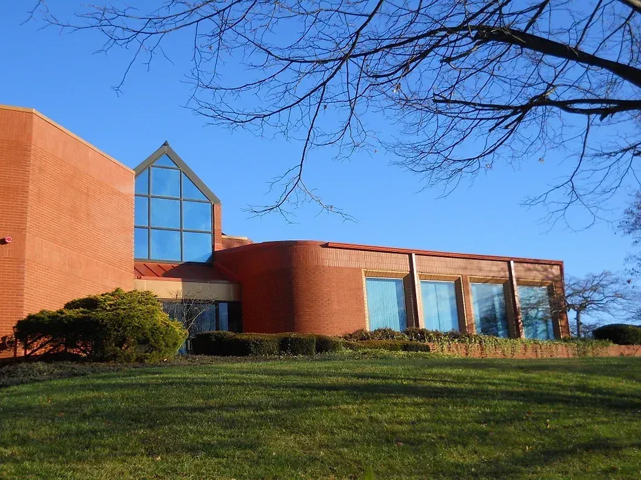 Office Building | South Dayton Metabolic Center Office Building | South Dayton Metabolic Center