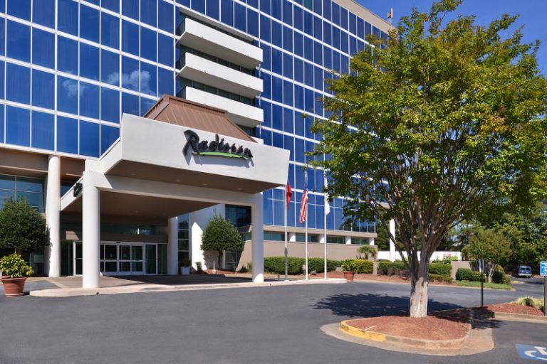Radisson Hotel Atlanta Marietta exterior