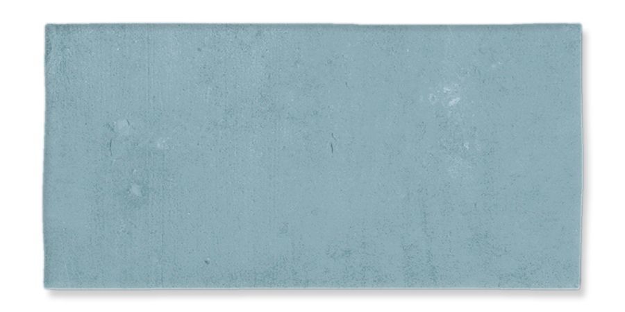 Panel rectangular texturizado de color azul claro con borde blanco sobre fondo liso.