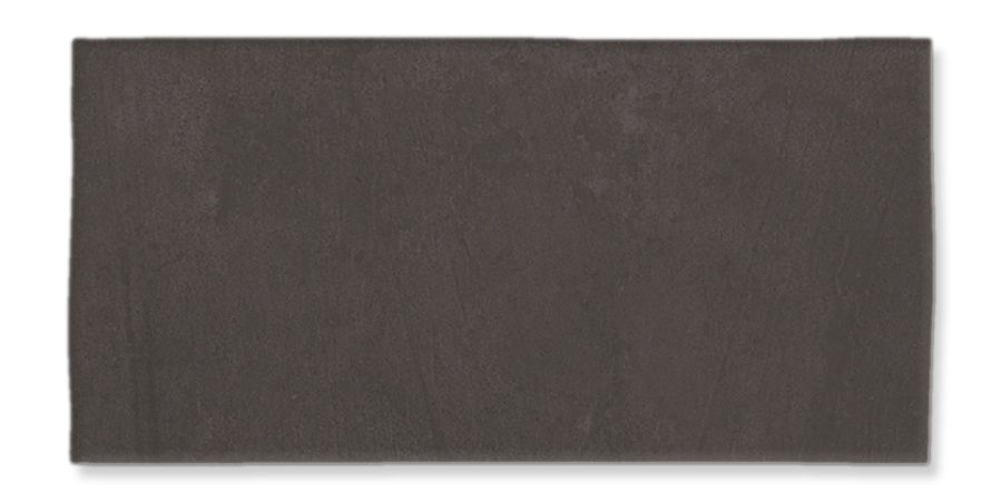 Panel rectangular gris oscuro sobre fondo blanco